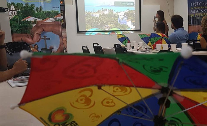 Além do voo da Latam para Miami, Pernambuco ganha em dezembro conexão direta com Orlando pela Azul. Foto: Fred Figueroa/DP/ Além do voo da Latam para Miami, Pernambuco ganha em dezembro conexão direta com Orlando pela Azul. Foto: Fred Figueroa/DP/
