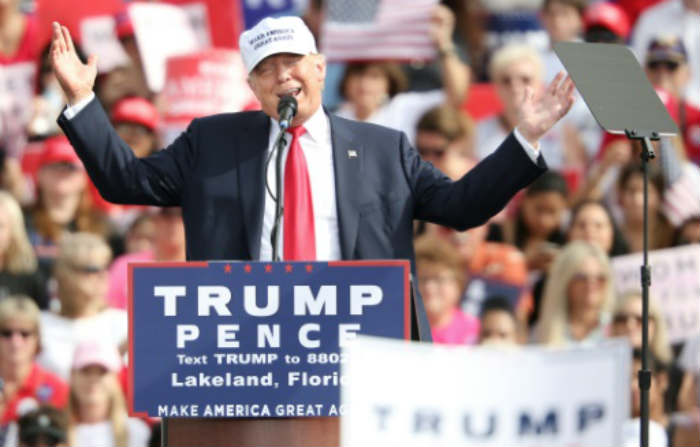 Trump faz campanha em Lakeland. Foto: Gregg Newton/AFP/ Trump faz campanha em Lakeland. Foto: Gregg Newton/AFP/