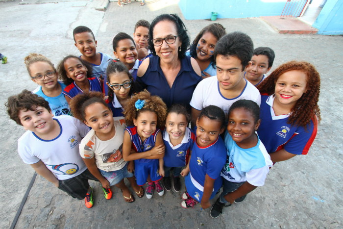 Escola ao lado de terreiro prega convivência pacífica entre diferentes credos. Foto: Rafael Martins/DP/ Escola ao lado de terreiro prega convivência pacífica entre diferentes credos. Foto: Rafael Martins/DP/