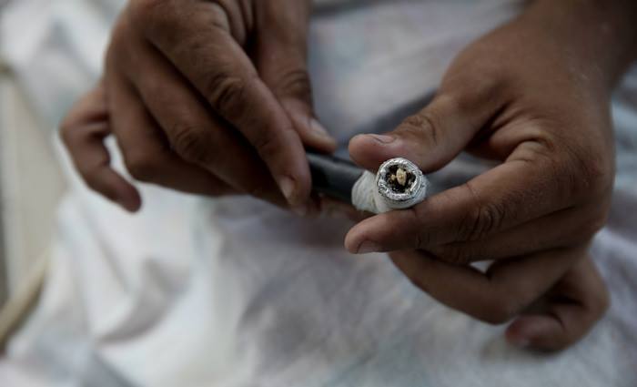 Droga &eacute; produzida a partir da pasta base de coca&iacute;na e chega ao sistema nervoso central em 15 segundos. Foto: Teres Maia/DP/