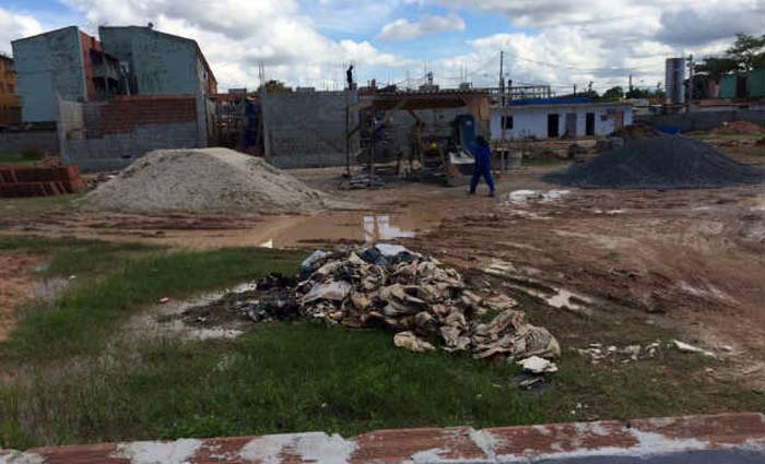 Em junho deste ano, pouca coisa ainda tinha sido construída. Foto: Ketheryne Mariz/Esp.DP