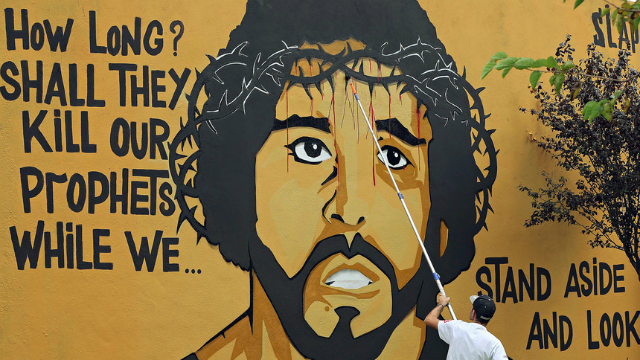 Prisão de Luaty Beirão promoveu onda de solidariedade em diversos países; no Brasil, artistas como Mano Brown e Emicida aderiram aos pedidos pela libertação do rapper, que foi anistiado em junho. Foto: Twitter/Reprodução/ Prisão de Luaty Beirão promoveu onda de solidariedade em diversos países; no Brasil, artistas como Mano Brown e Emicida aderiram aos pedidos pela libertação do rapper, que foi anistiado em junho. Foto: Twitter/Reprodução/