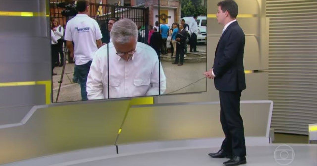 Ari Peixoto se emocionou ao falar da liberação do corpo de Guilherme Marques. Foto: Globo/Reprodução