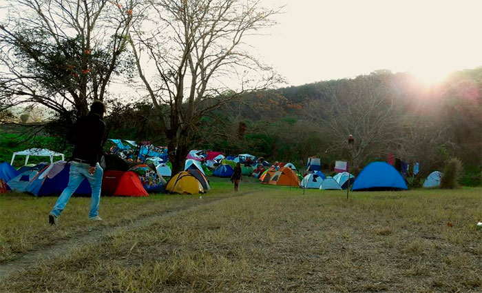 Evento contou com uma área de camping para abrigar os participantes. Foto: Trago Boa Notícia/Divulgação