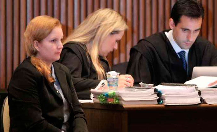 Imagem de Elize Matsunaga durante o julgamento: 19 anos, 11 meses e 1 dia de pris&atilde;o em regime fechado. Foto: Werther Santana/Ag&ecirc;ncia Estado/