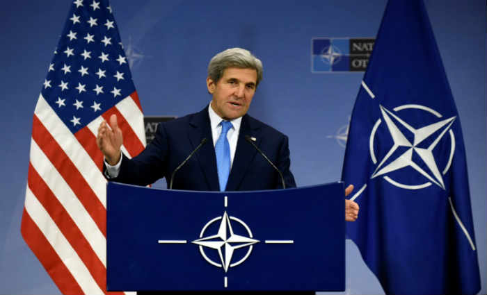 O secretário de Estado americano, John Kerry, em coletiva de imprensa após reunião com os ministros das Relações Exteriores no escritório da Otan, em Bruxelas, no dia 6 de dezembro de 2016. Foto: John Thys/AFP/ O secretário de Estado americano, John Kerry, em coletiva de imprensa após reunião com os ministros das Relações Exteriores no escritório da Otan, em Bruxelas, no dia 6 de dezembro de 2016. Foto: John Thys/AFP/