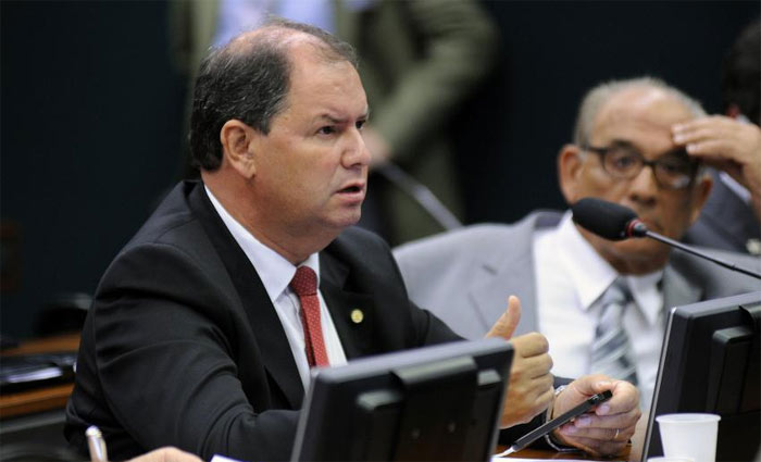 O deputado é o presidente da Comissão Parlamentar de Inquérito (CPI) que investiga possíveis irregularidades na Funai e no Incra. Foto: Lucio Bernardo Jr./ Câmara dos Deputados/ O deputado é o presidente da Comissão Parlamentar de Inquérito (CPI) que investiga possíveis irregularidades na Funai e no Incra. Foto: Lucio Bernardo Jr./ Câmara dos Deputados/