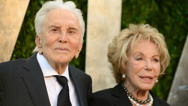 Kirk é casado com Anne, sua segunda esposa, desde 1954. Foto: Valeria Macon/Divulgação/ Kirk é casado com Anne, sua segunda esposa, desde 1954. Foto: Valeria Macon/Divulgação/