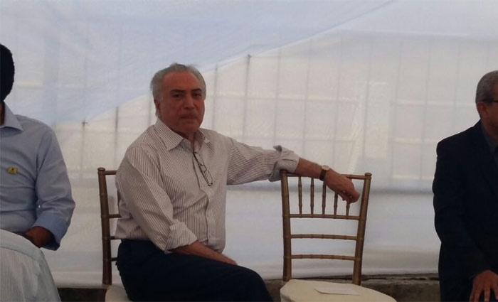 O presidente ressaltou que Pernambuco e a regi&atilde;o Nordeste s&atilde;o prioridades do seu governo e que um dos seus objetivos centrais &eacute; concluir a tranposi&ccedil;&atilde;o do S&atilde;o Francisco. Foto: Aline Moura/DP/