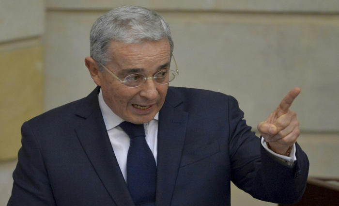 O ex-presidente colombiano Álvaro Uribe, em Bogotá, no dia 24 de novembro de 2016. Foto: Luis Robayo/AFP