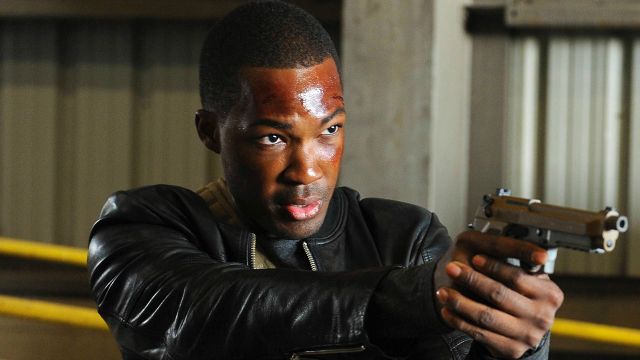 Spin-off é protagonizado por Corey Hawkins, intérprete de Eric Carter, um ex-soldado do Exército norte-americano que se junta à Unidade de Combate ao Terrorismo. Foto: FOX/Divulgação/