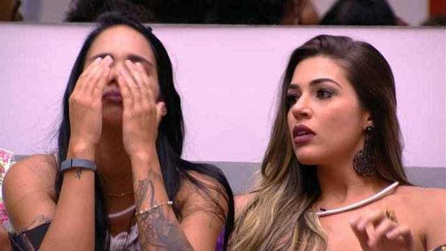 Mayara e Vivian se enfrentam no segundo paredão do BBB 17. Foto: Rede Globo/Reprodução/