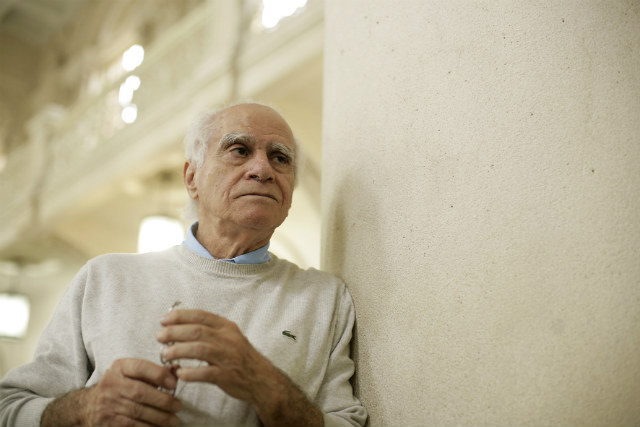Escritor já lançou mais de 40 livros institucionais. Foto: André Brandão/divulgacão/ Escritor já lançou mais de 40 livros institucionais. Foto: André Brandão/divulgacão/