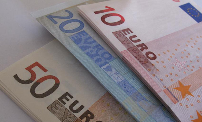 A corrup&ccedil;&atilde;o termina por pesar na economia na It&aacute;lia. Segundo algumas organiza&ccedil;&otilde;es, custa cerca de 60 milh&otilde;es de euros, cifra que, segundo Cantone, provavelmente &eacute; muito mais alta. Foto: Paulo Pinto/