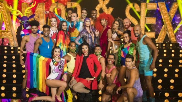 Programa repleto de convidados contou com performances tocantes. Foto: Gshow/Divulgação/ Programa repleto de convidados contou com performances tocantes. Foto: Gshow/Divulgação/