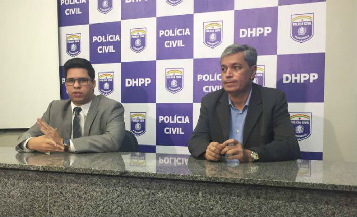 Entrevista foi concedida pelos delegados Erivaldo Guerra, da Boa Vista e Diego Acioli, do DHPP. Foto: Carolina Sá Leitão/ DP/ Entrevista foi concedida pelos delegados Erivaldo Guerra, da Boa Vista e Diego Acioli, do DHPP. Foto: Carolina Sá Leitão/ DP/