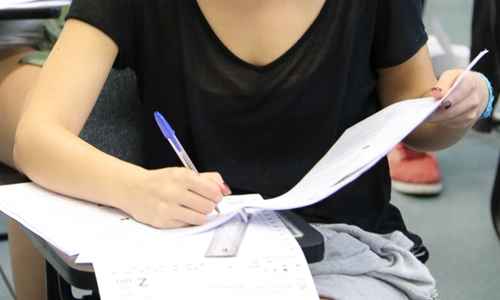 Os candidatos devem realizar pré-inscrição no site do programa da escola de inglês. Foto: USP imagens/Divulgação/ Os candidatos devem realizar pré-inscrição no site do programa da escola de inglês. Foto: USP imagens/Divulgação/