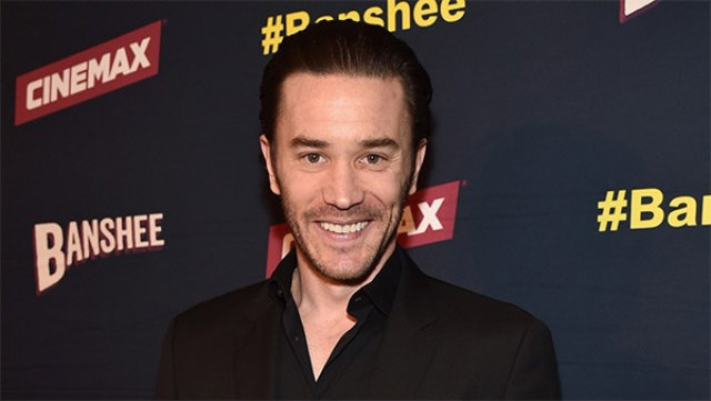 A produção do evento anunciou, na manhã desta terça-feira (4), a vinda do norte-americano Tom Pelphrey ao estado para se juntar a Finn Jones no painel da série. Foto: TV.com/Reprodução/ A produção do evento anunciou, na manhã desta terça-feira (4), a vinda do norte-americano Tom Pelphrey ao estado para se juntar a Finn Jones no painel da série. Foto: TV.com/Reprodução/