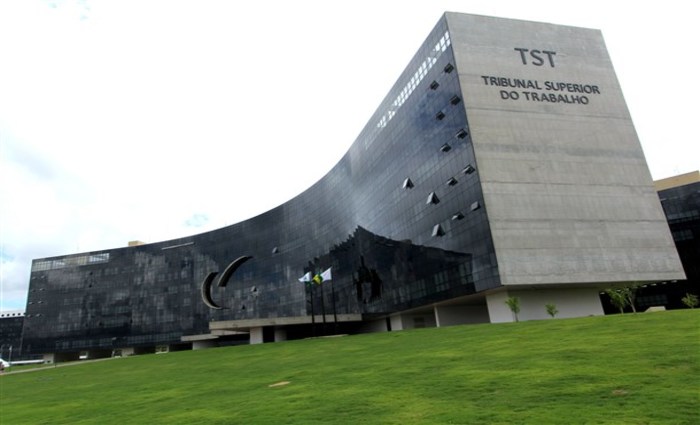 De acordo com o órgão, haverá cargos de nível superior divididos em área administrativa, área judiciária e área de apoio especializado (contabilidade, análise de sistemas, suporte em tecnologia da informação, taquigrafia). Foto: TST/Divulgação/ De acordo com o órgão, haverá cargos de nível superior divididos em área administrativa, área judiciária e área de apoio especializado (contabilidade, análise de sistemas, suporte em tecnologia da informação, taquigrafia). Foto: TST/Divulgação/