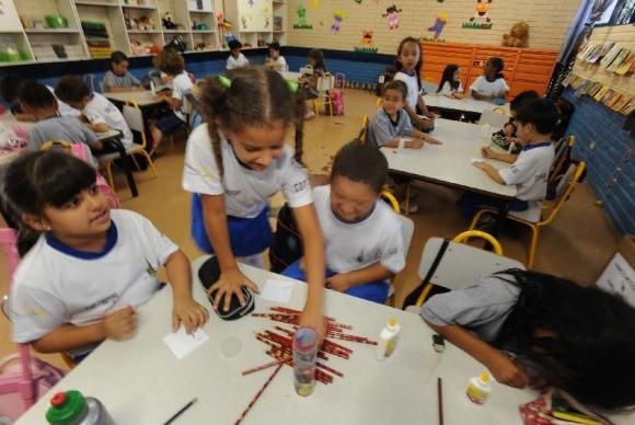 Para o diretor de articulação e inovação do Instituto Ayrton Senna, Mozart Neves Ramos, as escolas precisarão também se adaptar. Foto: Tânia Rêgo/Agência Brasil/