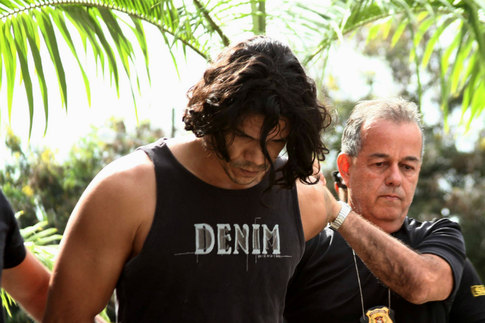 Edvan Luiz foi detido ainda na quarta-feira, no apartamento em que morava, em frente ao apartamento da vítima. Foto: Marlon Diego/Esp. DP