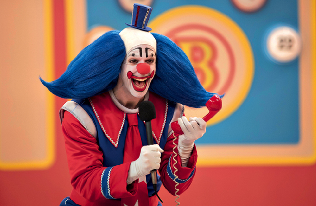 /Longa é inspirado da vida de Arlindo Barreto, responsável por dar vida ao Bozo na TV. Foto: Warner Bros./Divulgação /Longa é inspirado da vida de Arlindo Barreto, responsável por dar vida ao Bozo na TV. Foto: Warner Bros./Divulgação