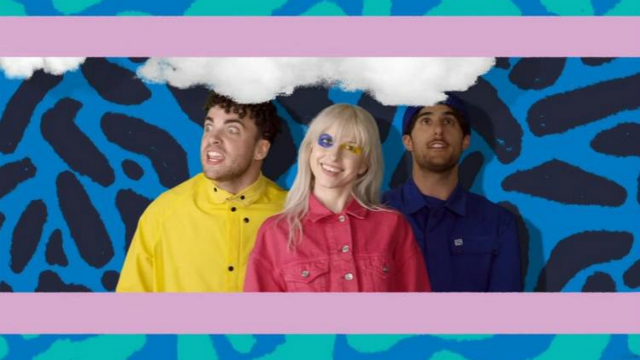 Banda aparece "mais alegre" em novo clipe. Foto: Fueled by Ramen/Reprodução/