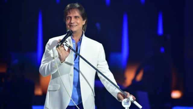 Disco traz parceria in&eacute;dita com Erasmo Carlos. Foto: Facebook/Reprodu&ccedil;&atilde;o/