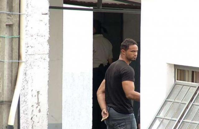 De volta a prisão, o goleiro vai ficar em cela de 4,5 metros quadrados. Foto: Gilmar Garcia/Tv Alterosa/