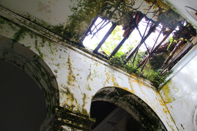 Igreja de São José é exemplo de patrimônio religioso de referência portuguesa que está com estrutura comprometida. Foto: Karina Morais/Esp.DP. 