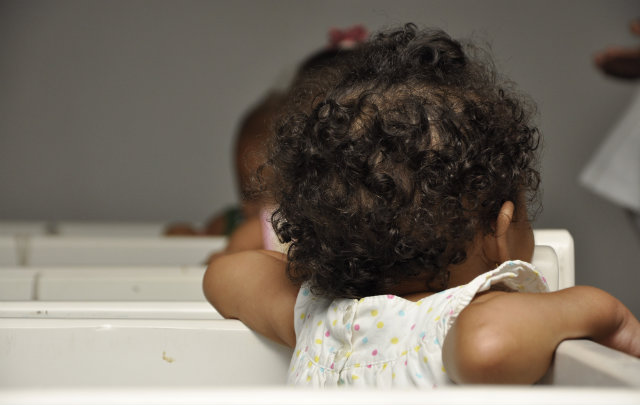 Lar do Nenen atende crianças de até 3 anos de idade e se mantém com ajuda de doações. Foto: Blenda Souto Maior/DP/