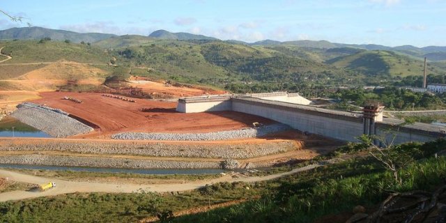 Barragem de Serro Azul foi constru&iacute;da para ser prote&ccedil;&atilde;o contra chuvas. Foto: PAC/Divulga&ccedil;&atilde;o/