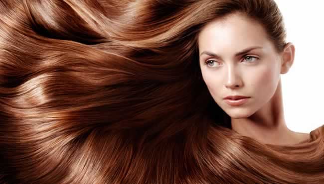 Mudar de xampu e condicionador pode ser uma boa pedida para que o cabelo se adapte à mudança do clima. Foto: Pinterest/Reprodução/ Mudar de xampu e condicionador pode ser uma boa pedida para que o cabelo se adapte à mudança do clima. Foto: Pinterest/Reprodução/