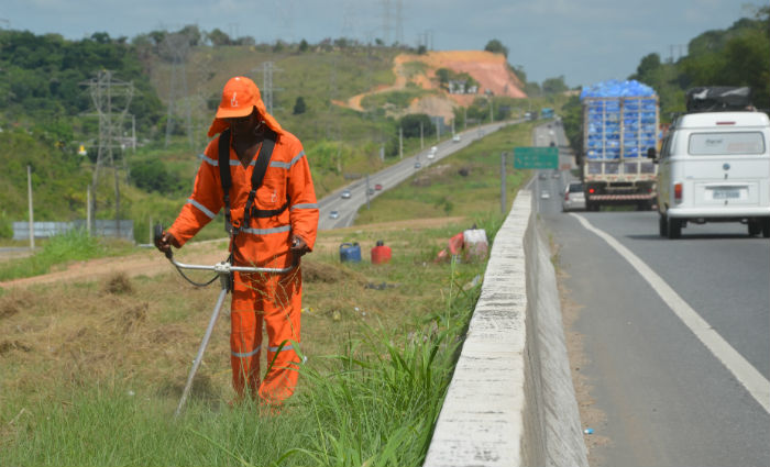 Principal rota dos polos juninos no interior BR-232 recebe melhorias. Foto: DER/ Divulga&ccedil;&atilde;o/