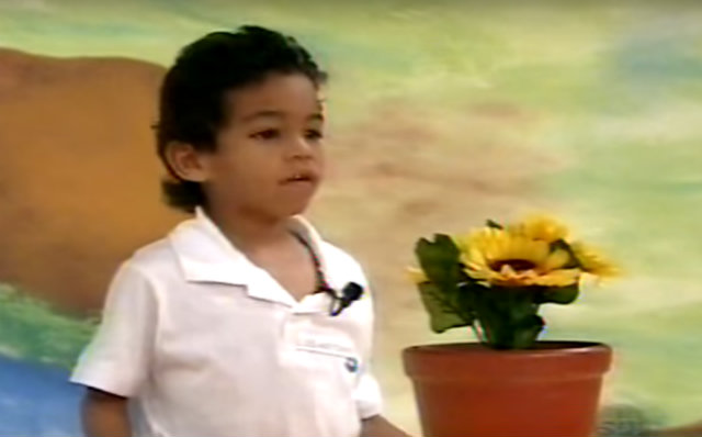 "Temos muitas novidades para divulgar. Minha carreira está em constante expansão", afirma Luis. Foto: YouTube/Reprodução/ "Temos muitas novidades para divulgar. Minha carreira está em constante expansão", afirma Luis. Foto: YouTube/Reprodução/