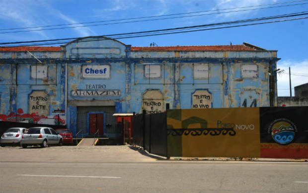 Teatro Armazém funcionou de 2000 a 2001 e teve de encerrar suas atividades por causa do projeto Porto Novo Recife. Crédito: Julio Jacobina/DP