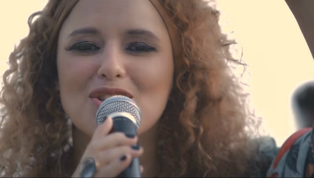 Cantora lança a música O samba chegou. Foto: YouTube/Reprodução