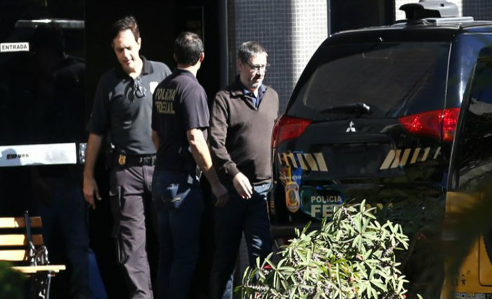 Loures foi solto após decisão do ministro-relator da Lava-Jato no STF, Edson Fachin, em troca de responder às acusações em liberdade. Igo Strela/Folhapress/ Loures foi solto após decisão do ministro-relator da Lava-Jato no STF, Edson Fachin, em troca de responder às acusações em liberdade. Igo Strela/Folhapress/