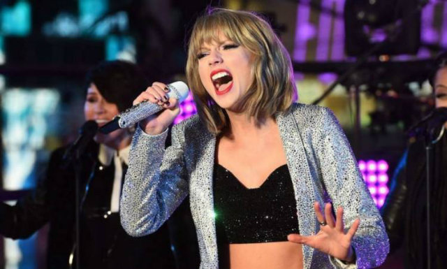Taylor Swift está no quarto dia de julgamento contra radialista. Foto: Jewel Awad/AFP/