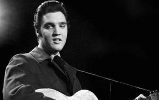 Os boatos sobre a morte mencionavam uma overdose, e um de seus seguranças descreveu um Elvis "drogado e paranoico". Foto: AFP/Reprodução/ Os boatos sobre a morte mencionavam uma overdose, e um de seus seguranças descreveu um Elvis "drogado e paranoico". Foto: AFP/Reprodução/