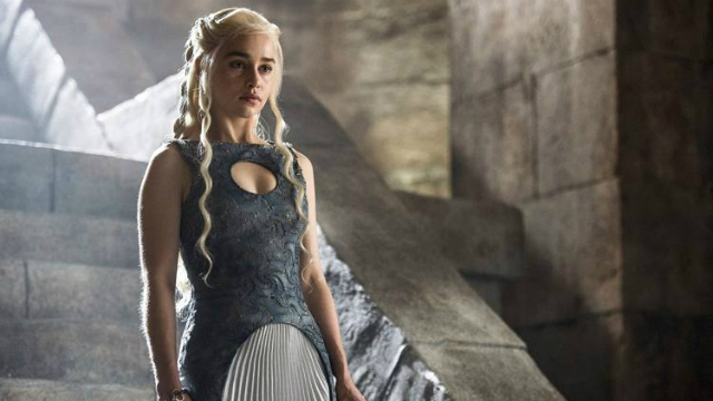 Da primeira à sétima temporada, a mãe dos dragões já mudou de estilo pelo menos quatro vezes. Foto: HBO/Divulgação/ Da primeira à sétima temporada, a mãe dos dragões já mudou de estilo pelo menos quatro vezes. Foto: HBO/Divulgação/
