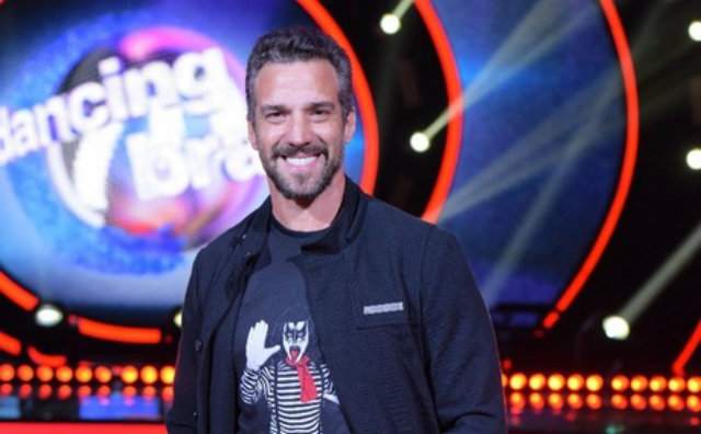 Carlos Bonow foi o eliminado da noite enquanto foi Theo Becker acabou desclassificado. Foto: Blad Meneghel/Record TV/