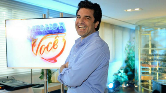 Edu Guedes passou pela saia justa em programa ao vivo. Foto: Rede TV!/Divulgação