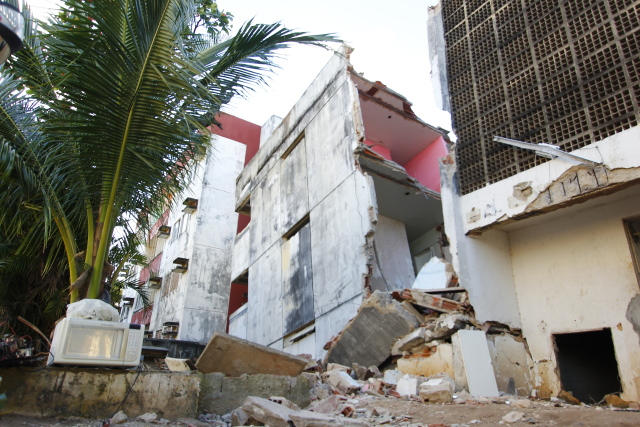 A primeira parte do edifício desabou no dia 10 de agosto./