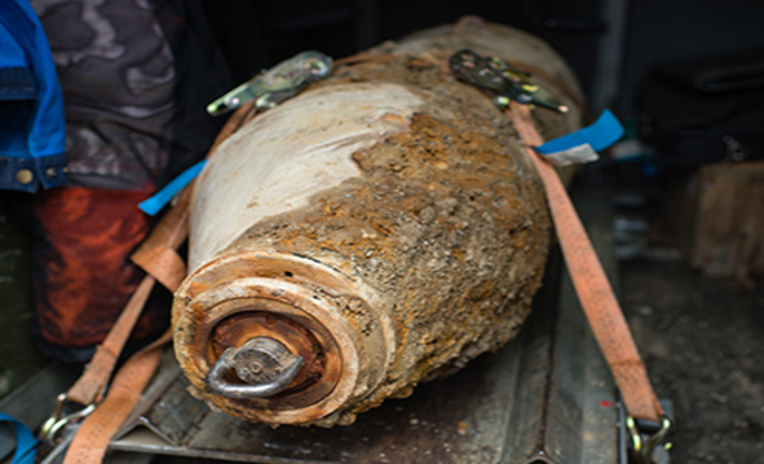 O tamanho desta bomba deixou autoridades preocupadas. Caso ela seja ativada, isso poderia destruir um quarteirão inteiro da cidade e danificar uma área muito maior. Foto: Matthias Balk, picture alliance/dpa/O tamanho desta bomba deixou autoridades preocupadas. Caso ela seja ativada, isso poderia destruir um quarteirão inteiro da cidade e danificar uma área muito maior. Foto: Matthias Balk, picture alliance/dpa