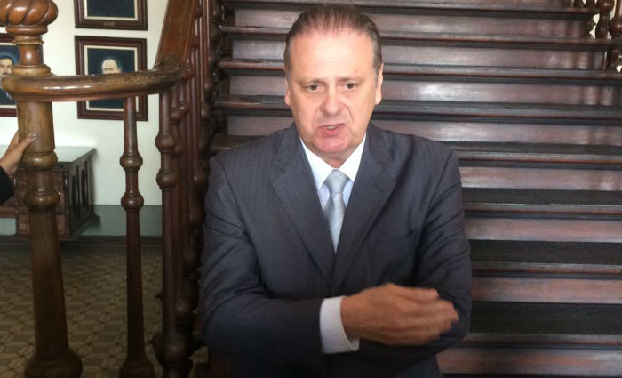 Delegado Ricardo Cysneiros acrescentou que após a ejaculação, o suspeito teria passado à frente da vítima tentando impedi-la de sair do ônibus. Foto: Wagner Oliveira/ DP/ Delegado Ricardo Cysneiros acrescentou que após a ejaculação, o suspeito teria passado à frente da vítima tentando impedi-la de sair do ônibus. Foto: Wagner Oliveira/ DP/