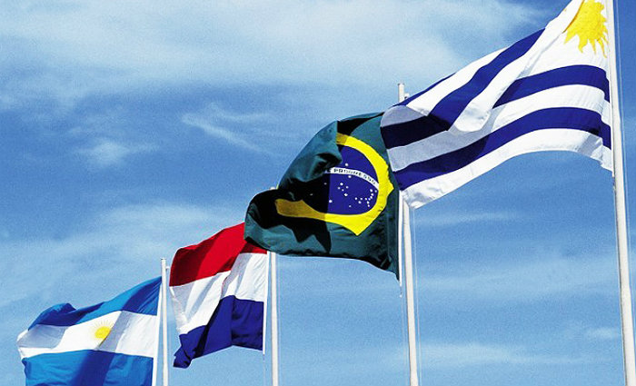 Funcionários da UE mantêm diálogos para atualizar um acordo de livre-comércio de 17 anos com o México e também para fechar um acordo com o Mercosul. Foto: Divulgação