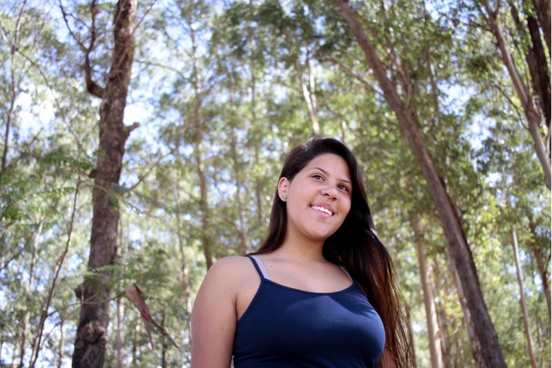 Marina teve problemas quando furou o nariz, aos 14 anos: pus e queloide. Foto: Ana Rayssa/CB