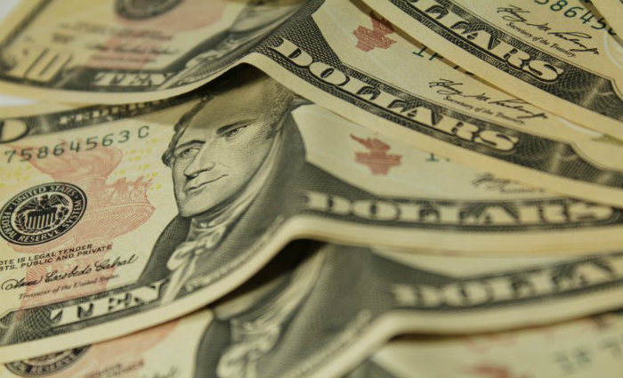 D&oacute;lar. Foto: Marcos Santos/ USP Imagens