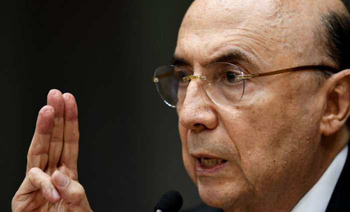 o ministro Henrique Meirelles afirmou que o dinheiro est&aacute; declarado na Receita Federal. Foto:Evaristo Sa/AFP/